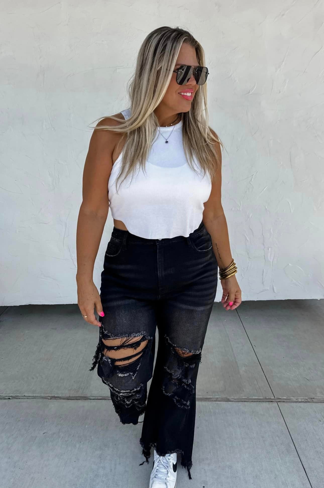 Black Urban Distressed Crop Jean